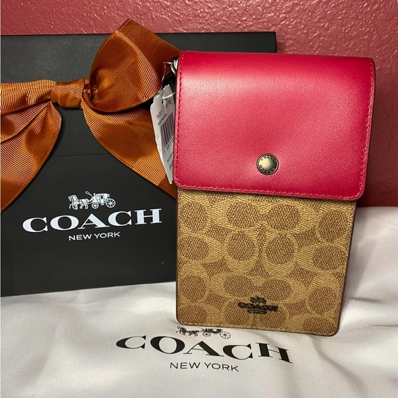 Coach Snap Phone Crossbody In Signature Canvas - Picture 10 of 12